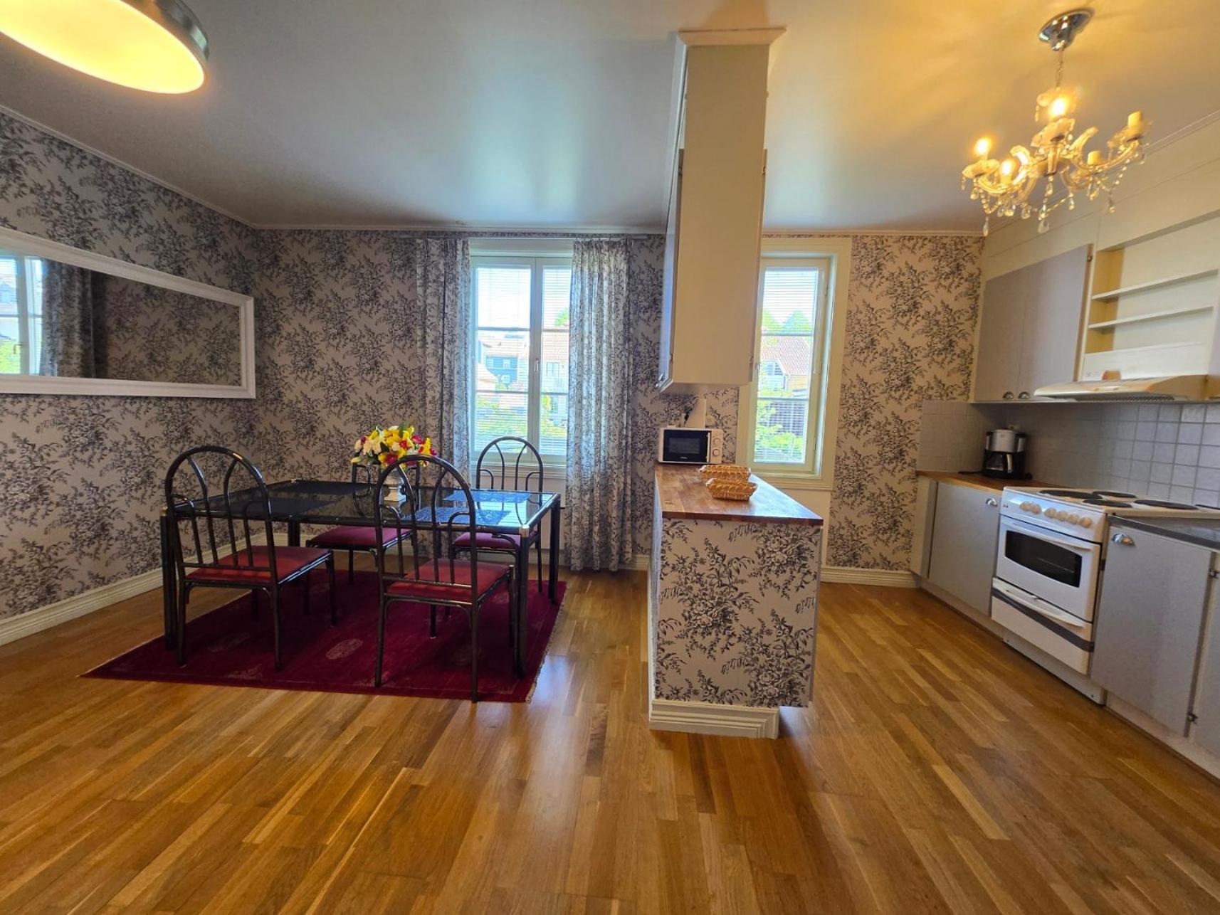 Vaenerport Lakefront Hotell Mariestad Zewnętrze zdjęcie